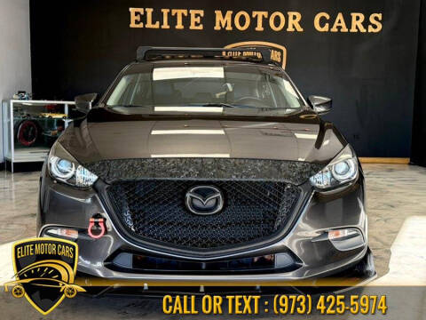 2018 Mazda MAZDA3 Touring