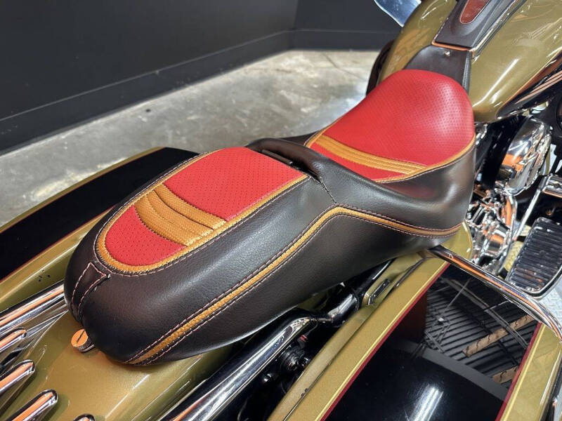 2007 Harley-Davidson FLHX - Street Glide