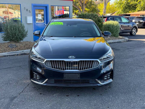 2017 Kia Cadenza Premium