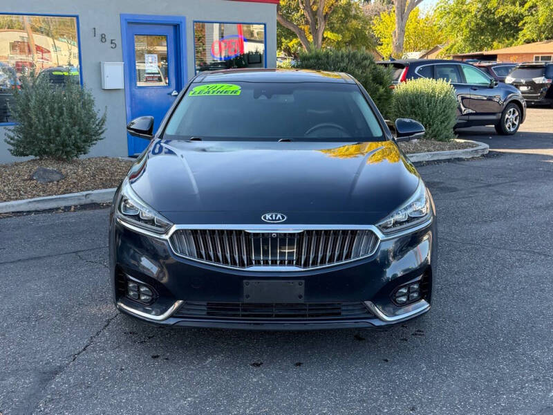 2017 Kia Cadenza Premium