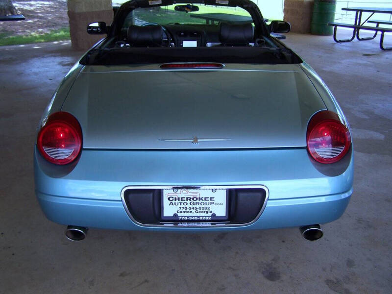 2002 Ford Thunderbird Deluxe