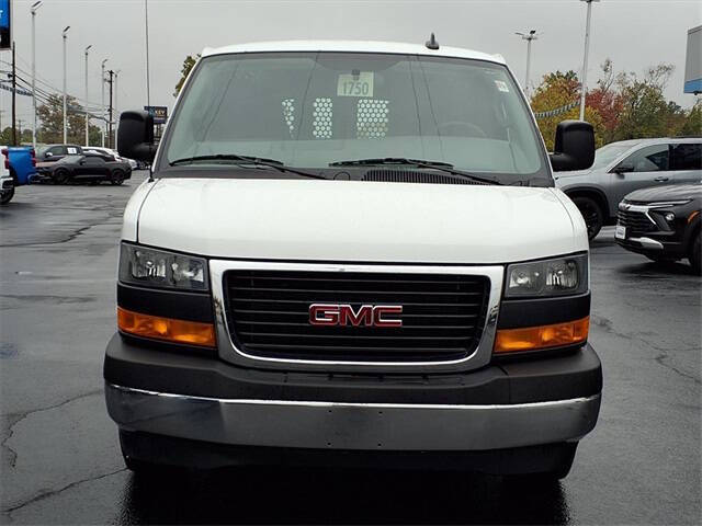 2024 GMC Savana 2500