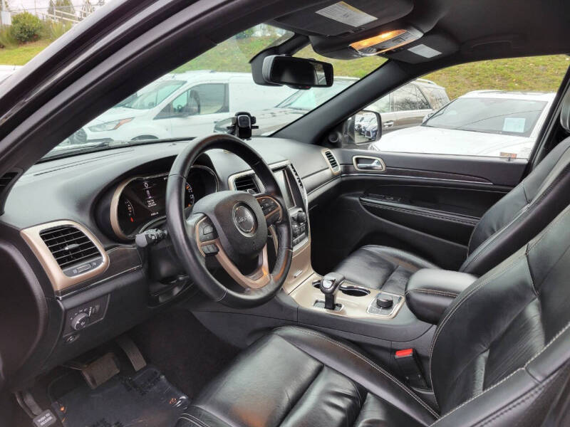 2015 Jeep Grand Cherokee Limited photo 15