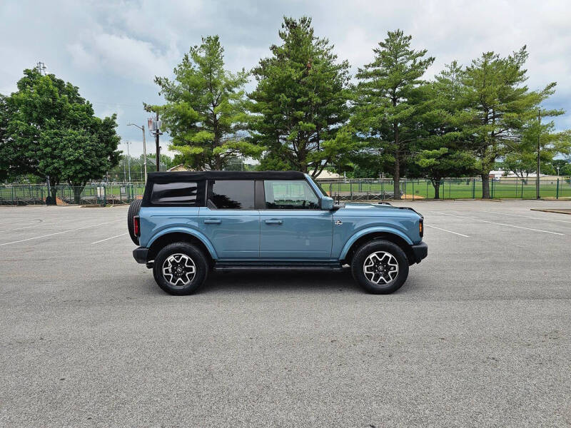2022 Ford Bronco Outer Banks