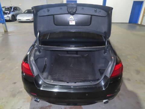 2011 BMW 5 Series 535i