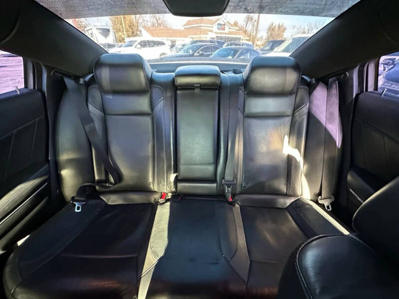 2015 Dodge Charger SXT