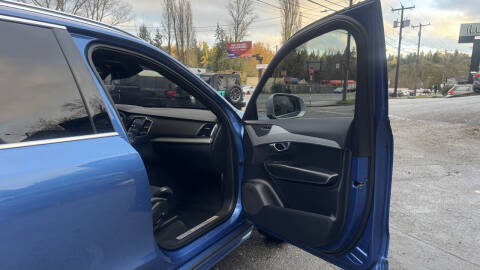 2018 Volvo XC90 T6 R-Design