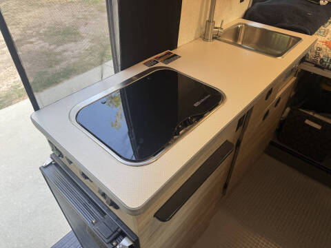 2022 Winnebago Solis 59PX