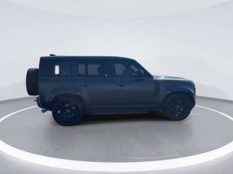 2023 Land Rover Defender