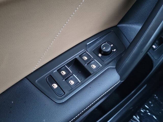 2022 Volkswagen Tiguan SE R-Line Black 4Motion