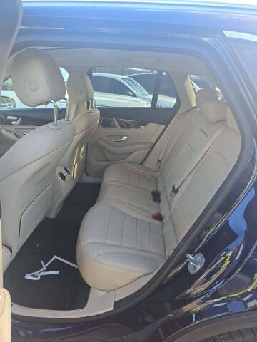 2021 Mercedes-Benz GLC GLC 300