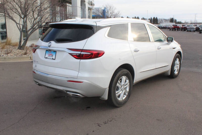 2021 Buick Enclave Essence