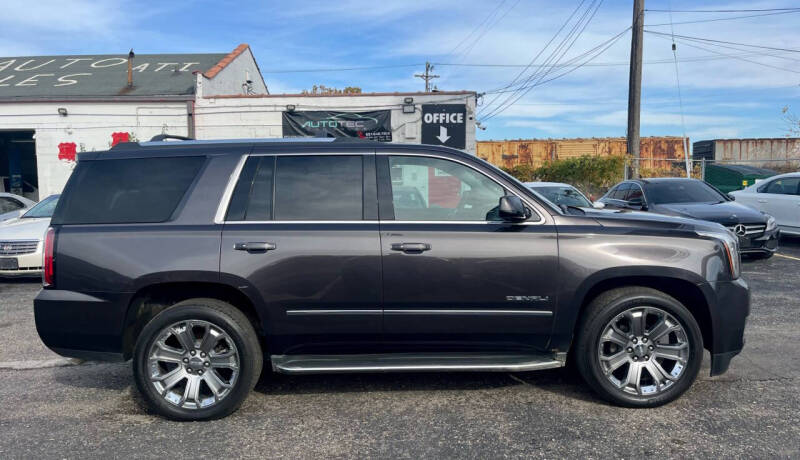 2015 GMC Yukon Denali photo 4