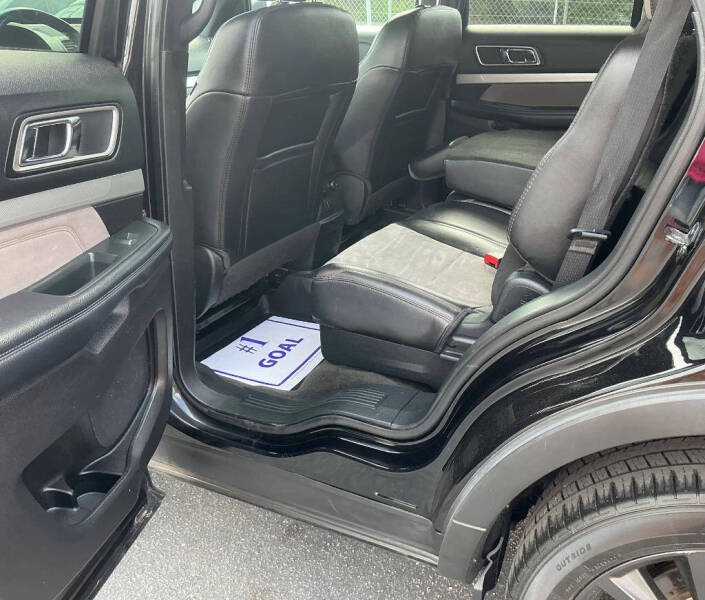 2017 Ford Explorer XLT