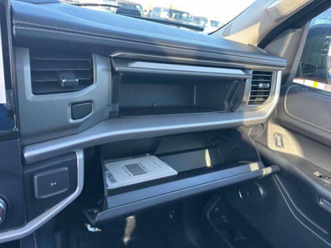 2023 Ford Expedition XLT