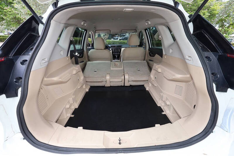 2017 Nissan Rogue S