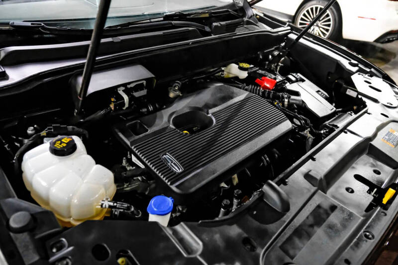 2021 Lincoln Nautilus Reserve