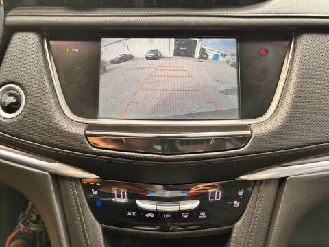 2018 Cadillac XT5 Premium Luxury