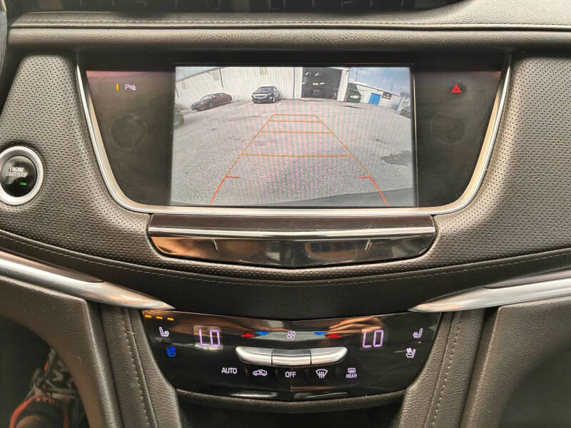 2018 Cadillac XT5 Premium Luxury