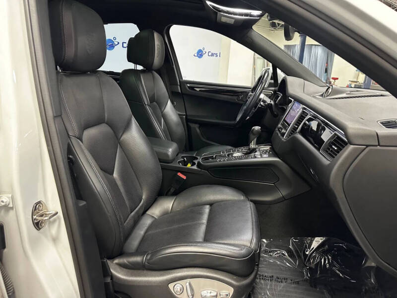 2018 Porsche Macan S