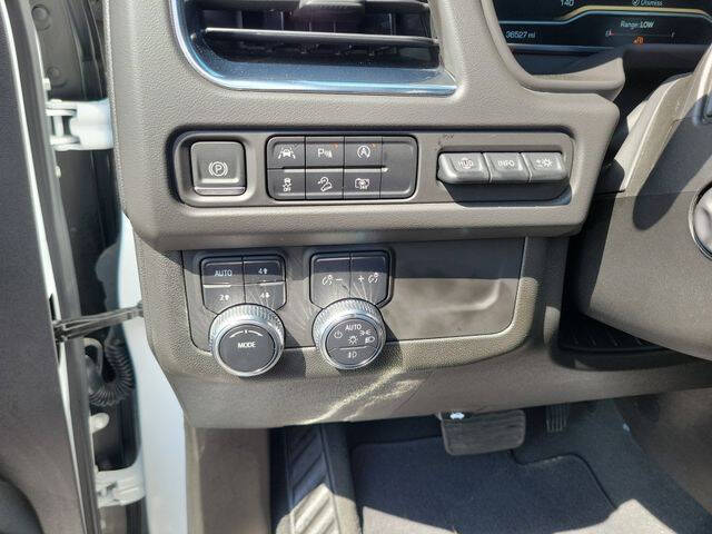2023 GMC Yukon AT4