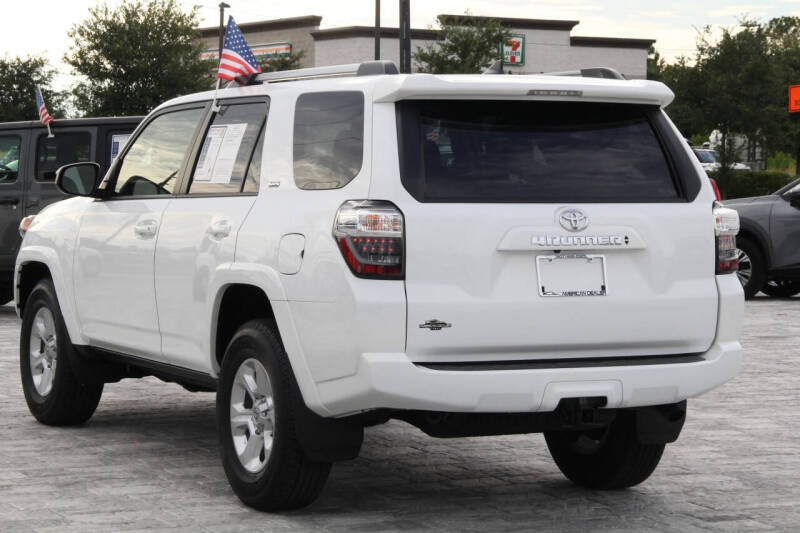 2024 Toyota 4Runner SR5