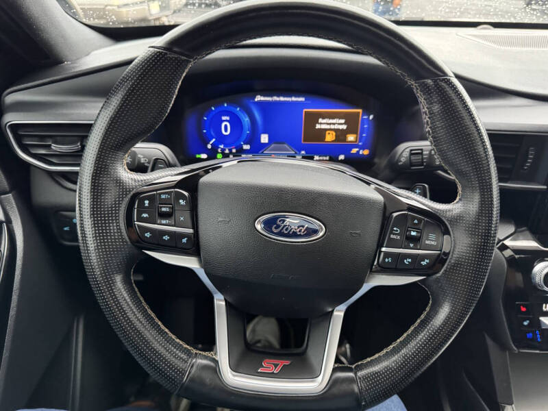 2021 Ford Explorer ST
