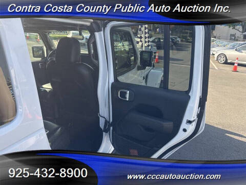 2021 Jeep Wrangler Unlimited Sahara Altitude