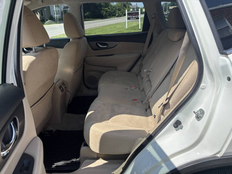 2015 Nissan Rogue SV