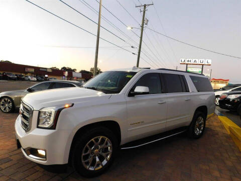 2017 GMC Yukon XL SLT