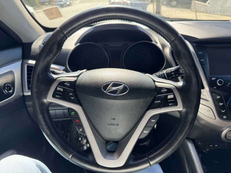 2017 Hyundai Veloster