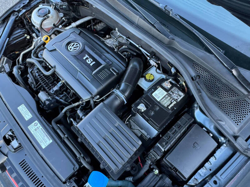 2018 Volkswagen Golf GTI SE