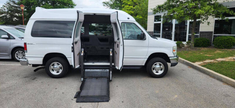 2011 Ford E-Series E-150 XL