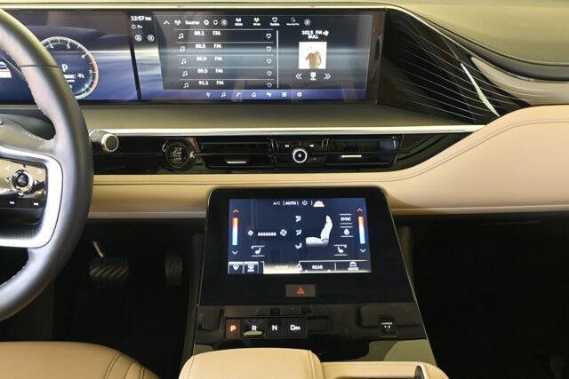 2025 Infiniti QX80 Pure