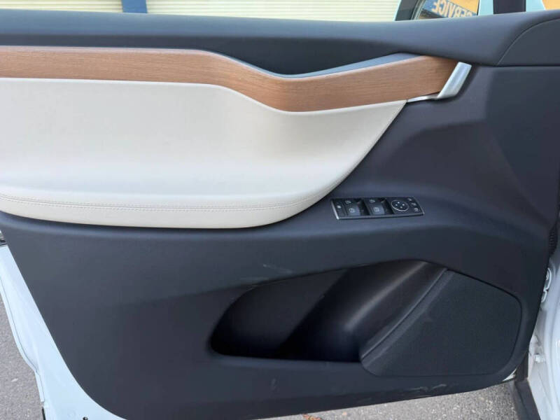 2021 Tesla Model X Long Range Plus