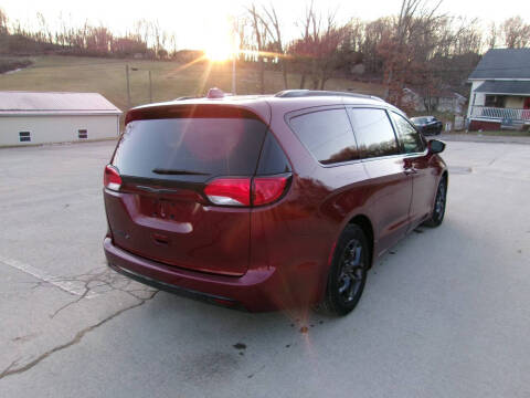 2018 Chrysler Pacifica Touring L
