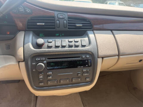 2005 Cadillac DeVille