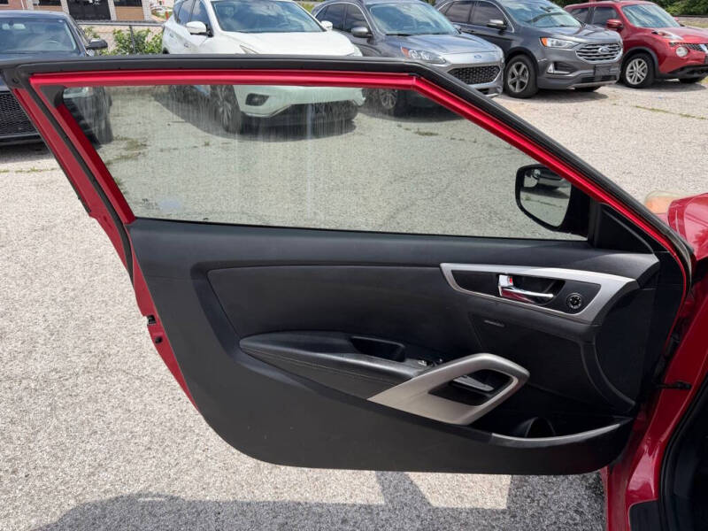 2016 Hyundai Veloster
