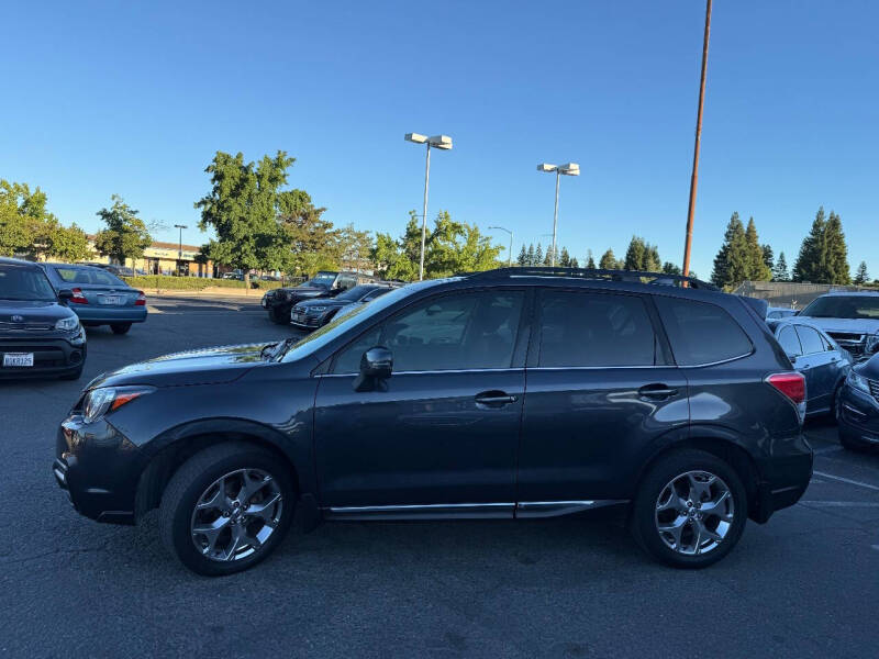 2017 Subaru Forester 2.5i Touring