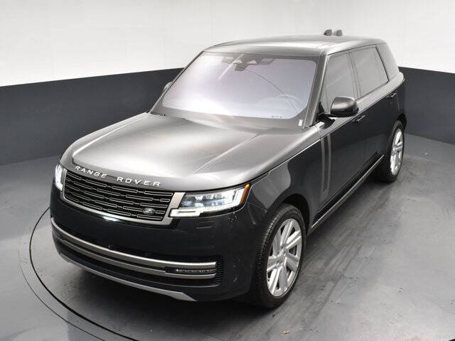 2023 Land Rover Range Rover P400 SE LWB