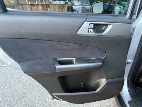 2012 Subaru Forester 2.5X Limited