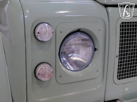 1987 Land Rover Defender