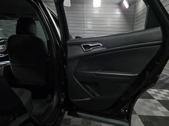 2023 Kia Sportage Hybrid LX