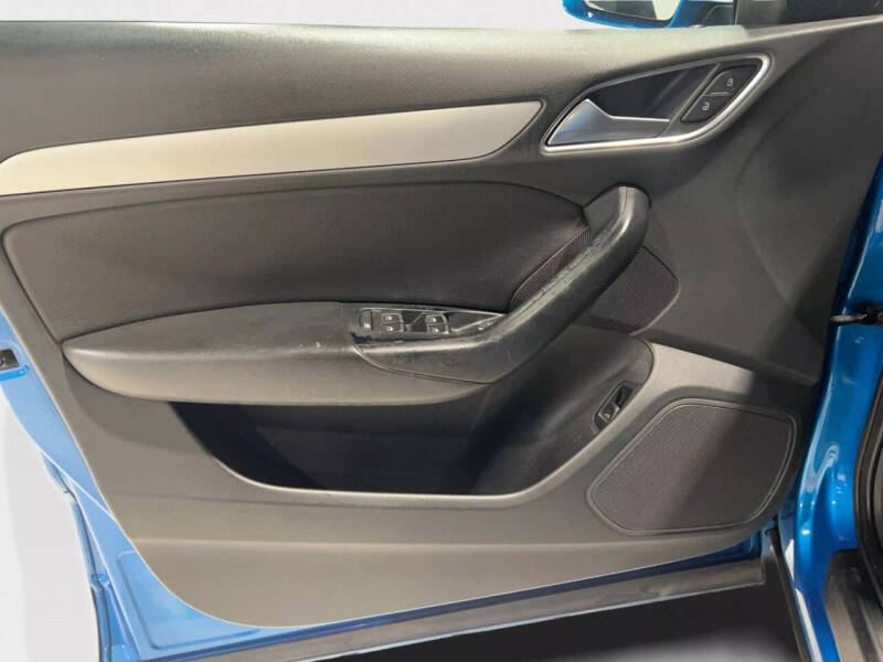 2017 Audi Q3 2.0T Premium