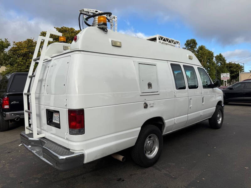 2008 Ford E-Series E-350 SD