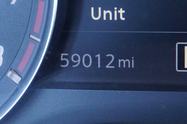 2020 Nissan Titan SV