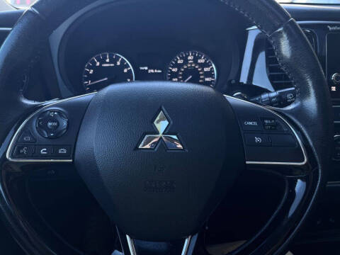 2019 Mitsubishi Outlander