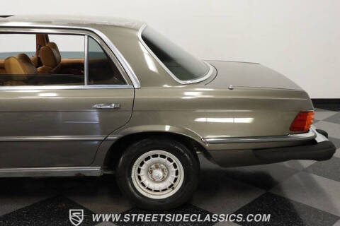 1979 Mercedes-Benz 450-Class