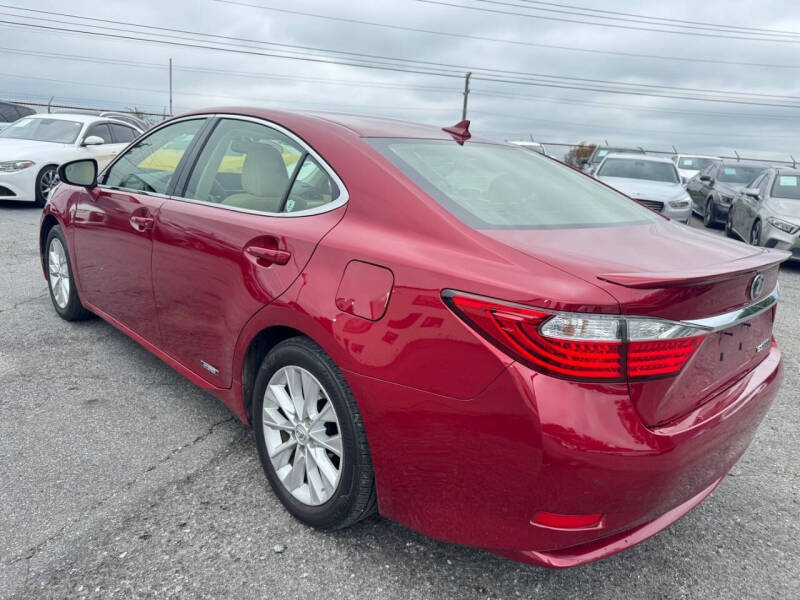 2014 Lexus ES 300h