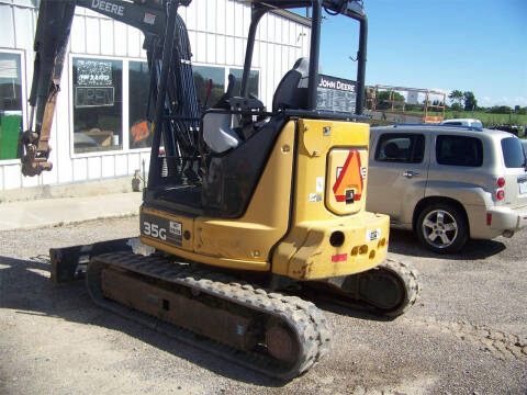 2014 John Deere 35G